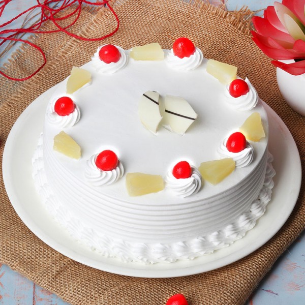 A piece of sugar-free cake online delivery