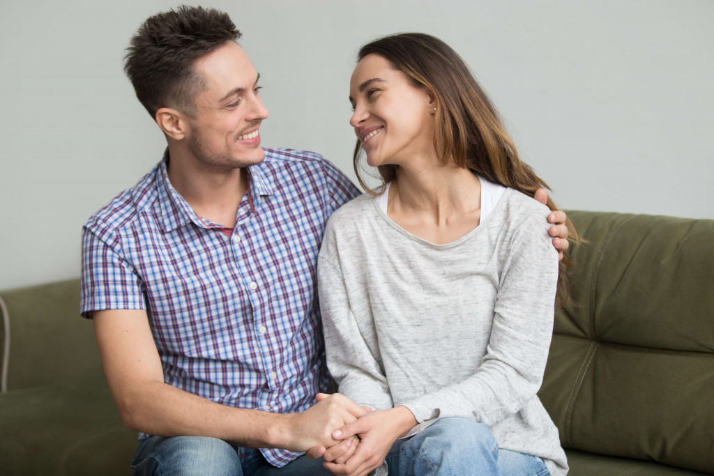 Couples Act as a supporting soul for each other