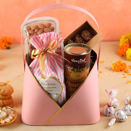 6 Most Impressive Women s Day Gifts Ideas 2021 Blog MyFlowerTree 6-most-impressive-women-s-day-gifts-ideas-2021-blog-myflowertree