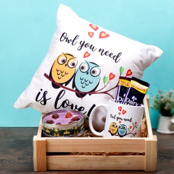 Valentine Personalised Cushions  Personalised Pillows for Valentine's Day  Online to India - MyFlowerTree