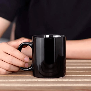 Black-Handle-Coffee-Mugs