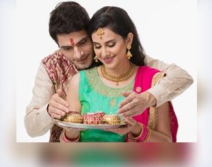 karva chauth gift for fiance