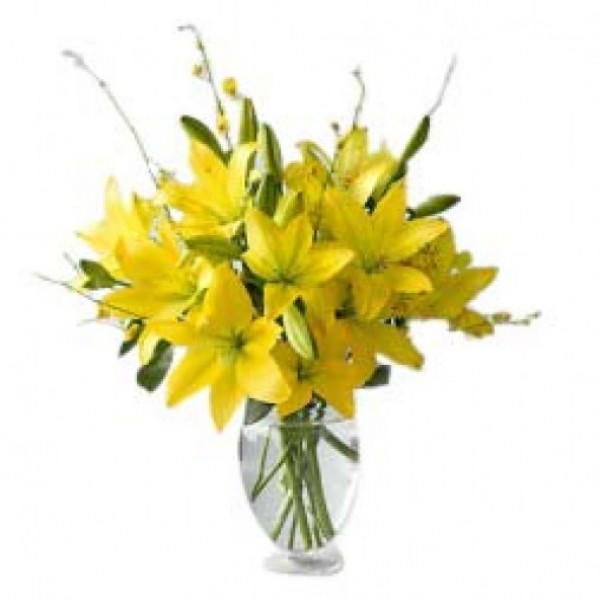 6 Yellow Lilies in a Glass Vase