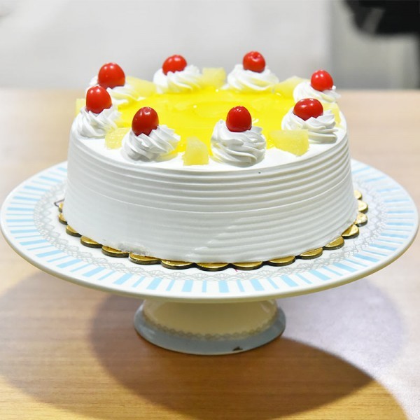 500 Grams Pineapple Cake - Buy/Send Cakes Online - Gift My Emotions