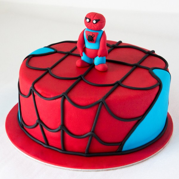 Oooh Cakes - Spider-Man figure cake. Simple design but so effective 🕸🎂  #superhero #spiderman #cake #showstopper #homemade #fondant #kidscake  #comic #hero #candles #memories #party #celebratw | Facebook