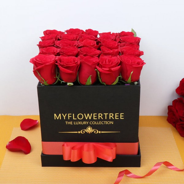 25 Red Roses in Black MFT Luxury Box