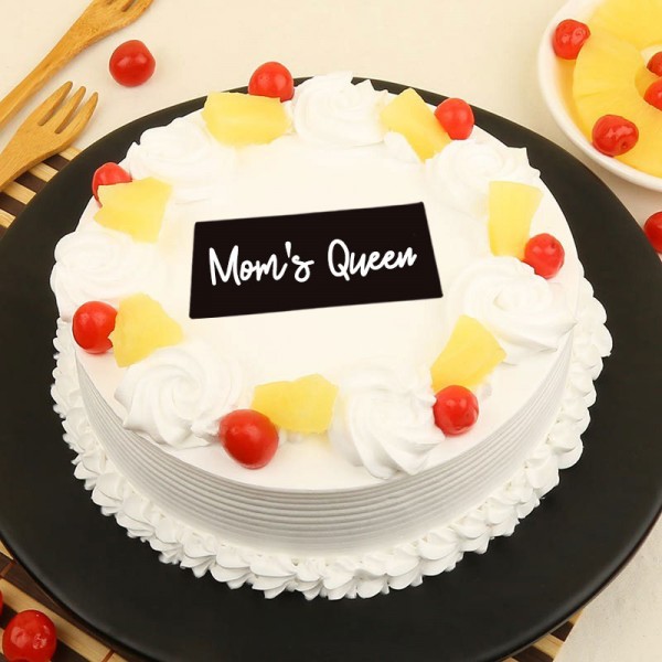 Moms Queen Cake