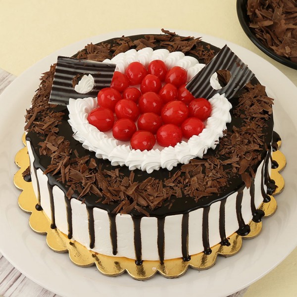 Buy Red Ribbon Black Forest Cake in Manila City | Online Best Selling Cakes  in Makati City Philippines