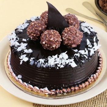 Half Kg Ferrero Rocher Chocolate Cake
