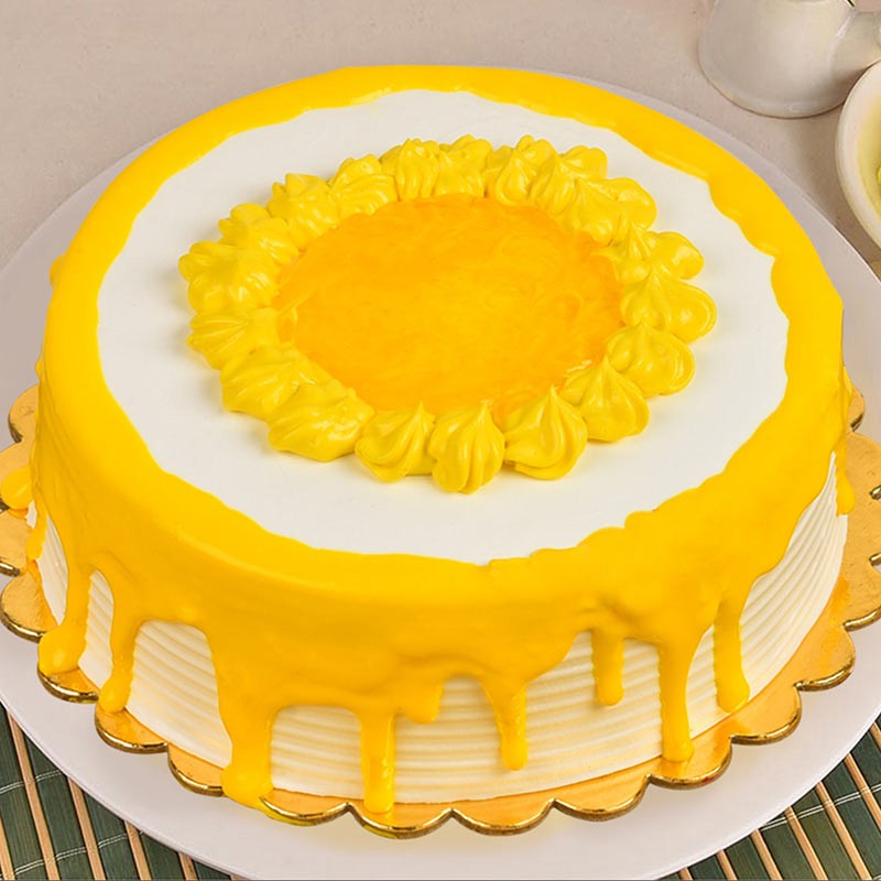 Half Kg Mango Cream Cake