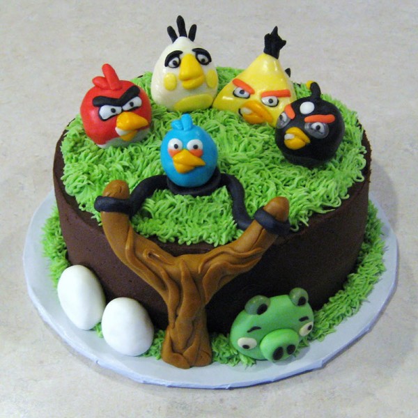 2.5 Kg Angry Birds Theme Designer Chocolate Cake
