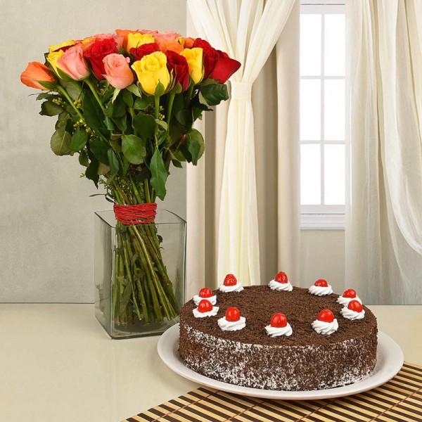 40 Assorted Roses with Black Forest Cake (Half Kg) and A Glass Vase