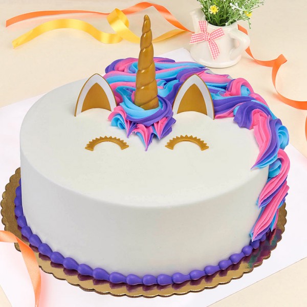 2 Kg Fondant Unicorn Vanilla Cake