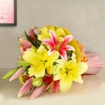 4 Oriental Lily (Pink and Yellow) in Paper Packing