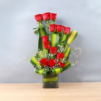 13 Red Roses in Glass Vase with leaves