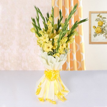 10 Yellow Glads in White Packing paper