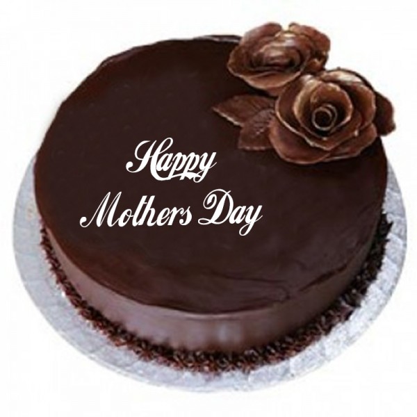 Eggless Chocolate Cake For Mom