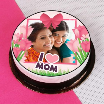 One Kg Strawberry Chocolate Personalised Photo Cake for Mom