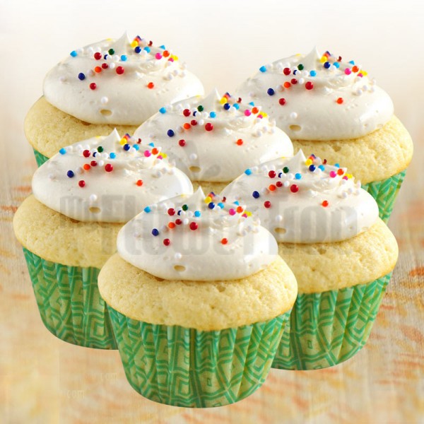 Vanilla Rainbow Cupcakes 4pcs