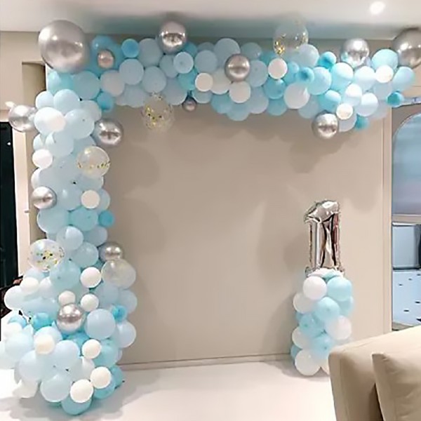 Blue and White Balloon Decor