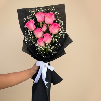 10 Pink Roses in Cellophane Packing
