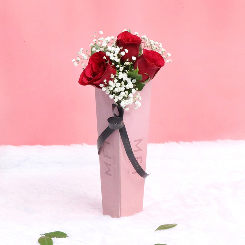 Signature Sleeve Pouch of Red Roses