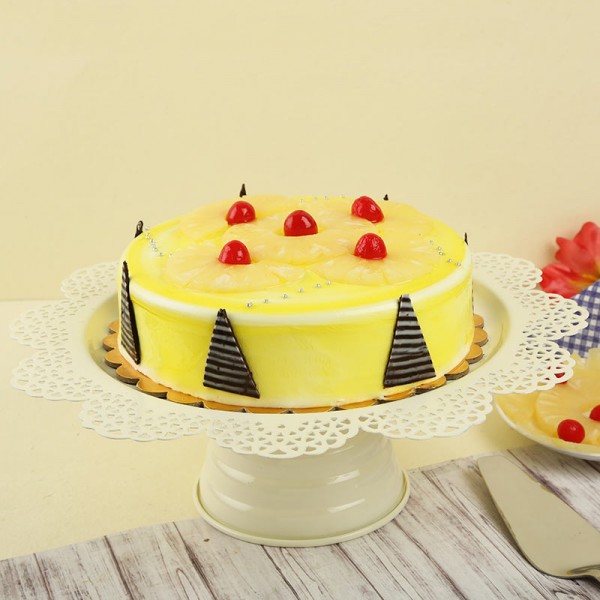 Divine Pineapple Cake