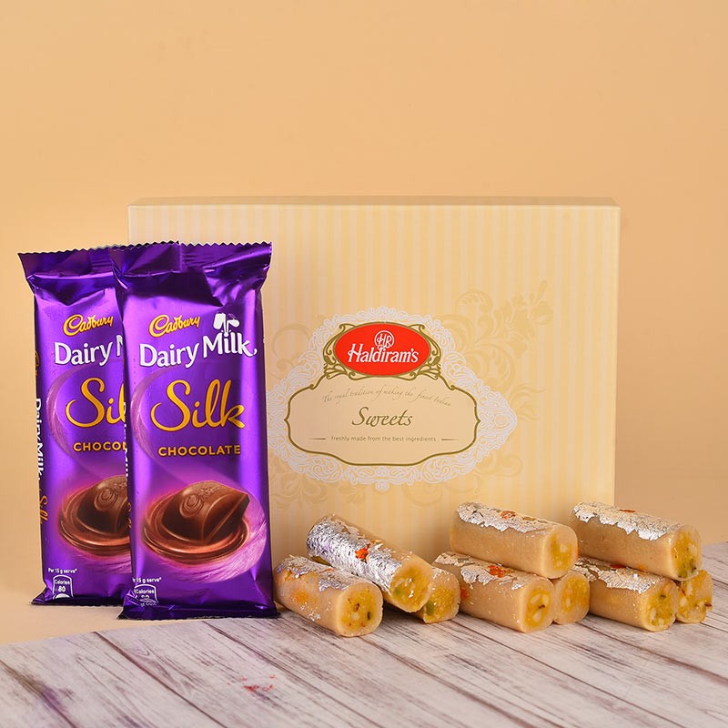 Pack of Kaju Roll (500 gms) and 2 Dairy Milk Silk Chocolates (60 gms)