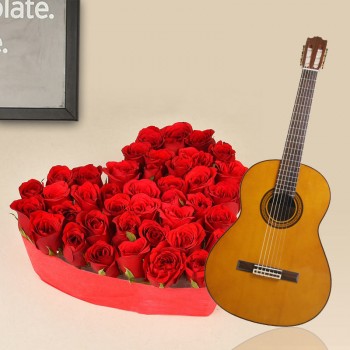 One heart-shaped arrangement of 30 red roses with Live song by guitarist