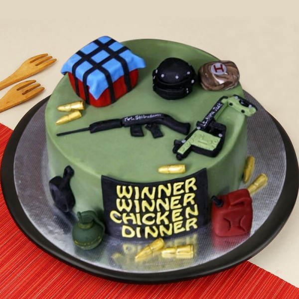 RB Foods - PUBG themed birthday cake 🔫⚔️💚 #rbfoods #cakes... | Facebook