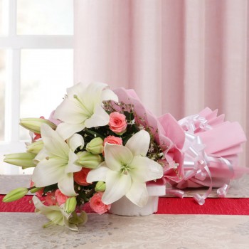 10 Pink Roses with 5 White Asiatic Lilies