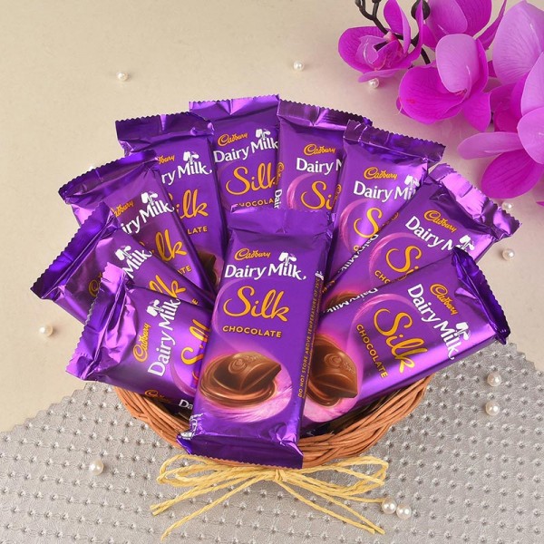 Chocolate Hamper of 10 Dairy Milk Silks Chocolate (60 gm)