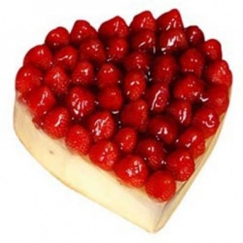 Heart Shape Strawberry Cake