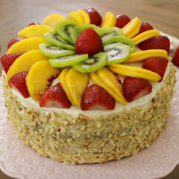Half Kg Almonds Pineapple Fruit Cake