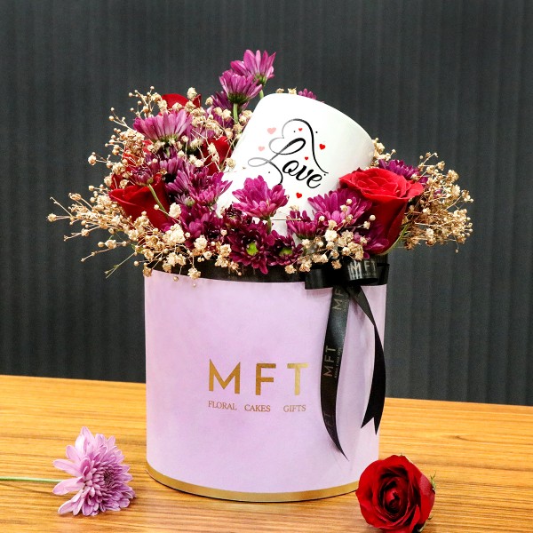 Flowers Gift Hamper