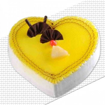 Half Kg Heart Shape Pineapple Cream Cake