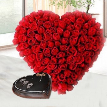 Heart Shape arrangement of 50 Red Roses with 1 Kg Heart Shape Chocolate Cake