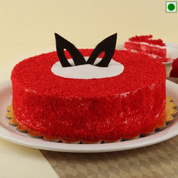 Half Kg Eggless Red Velvet Cake