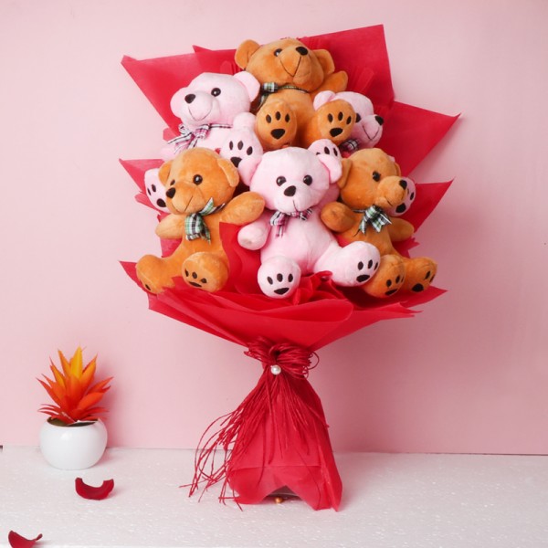 Bouquet of 6 inches 6 Teddy Bear in Paper Packing