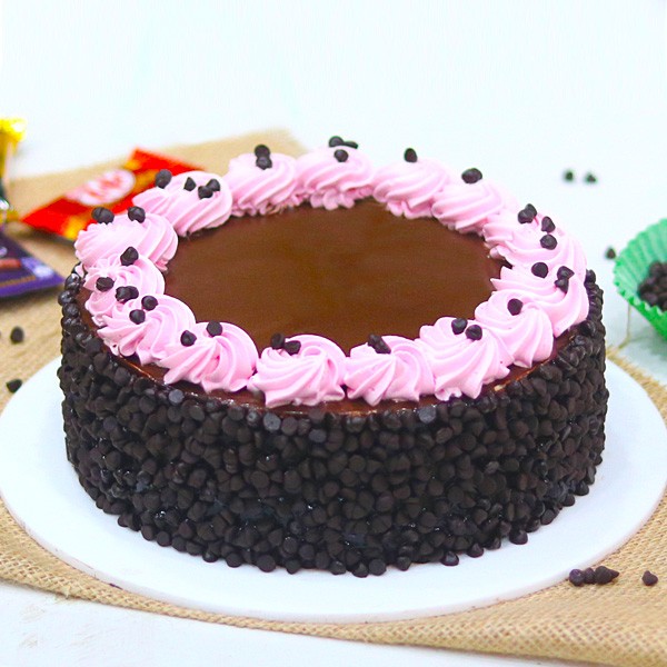 Order Choco Chips Cake|Birthday special cake| anniversary cake | engagement  special |online cake