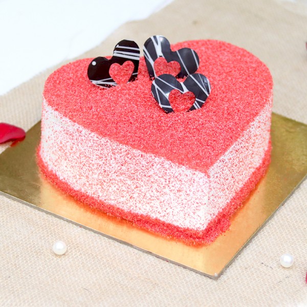 7 Cute and Easy Valentine's Cake Ideas - Cake by Courtney