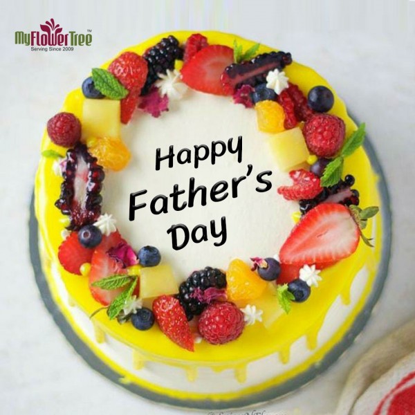 Fathers Day Cream Cake-sgquangbinhtourist.com.vn