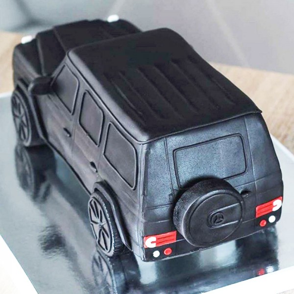 car shape theme cake