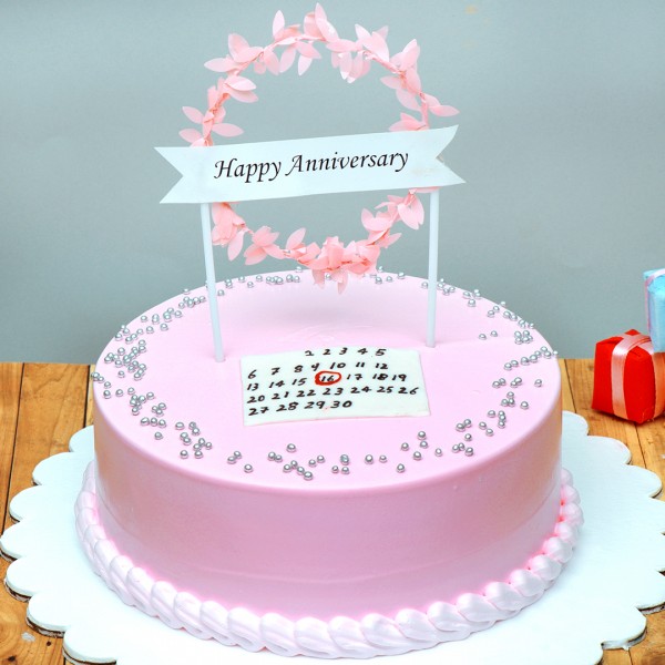Happy 7th anniversary💕 . #anniversarycake #anniversary #cakesofinstagram  #cakecake #cakedesign | Instagram