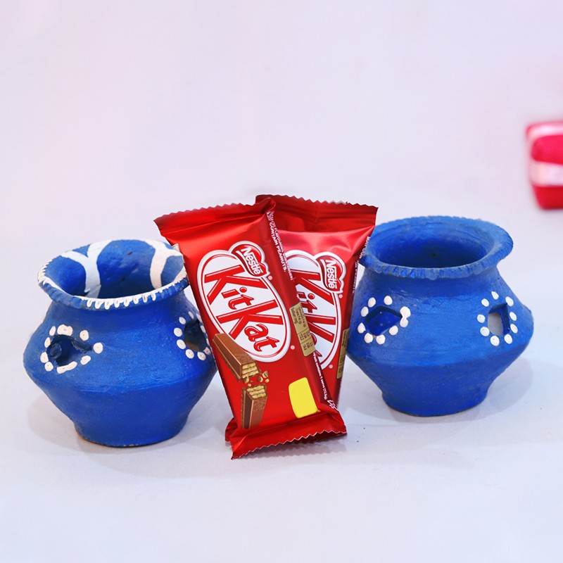 Matki Diya and Kitkat Chocolate