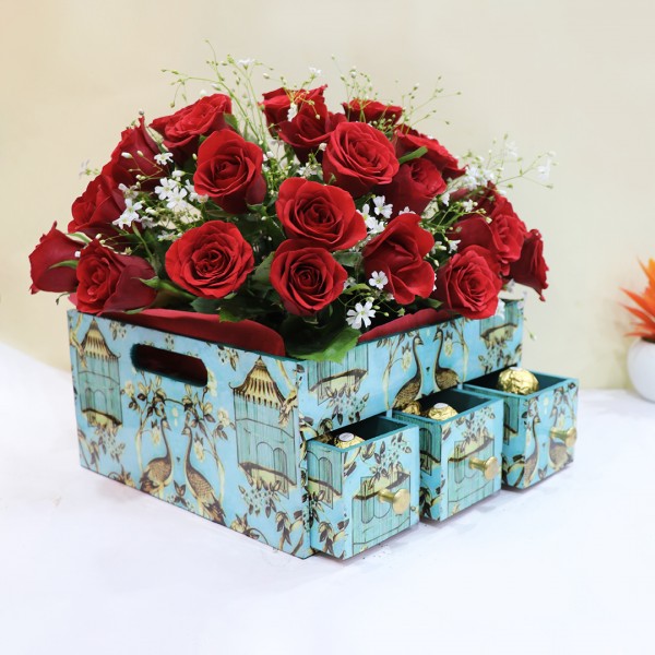 Rose Hat Luxury Box