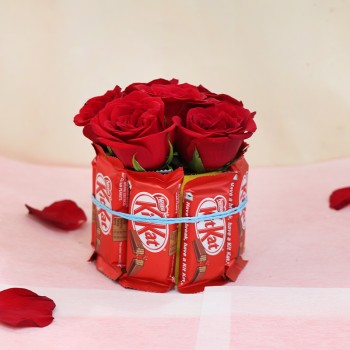 Kitkat Roses Arrangement