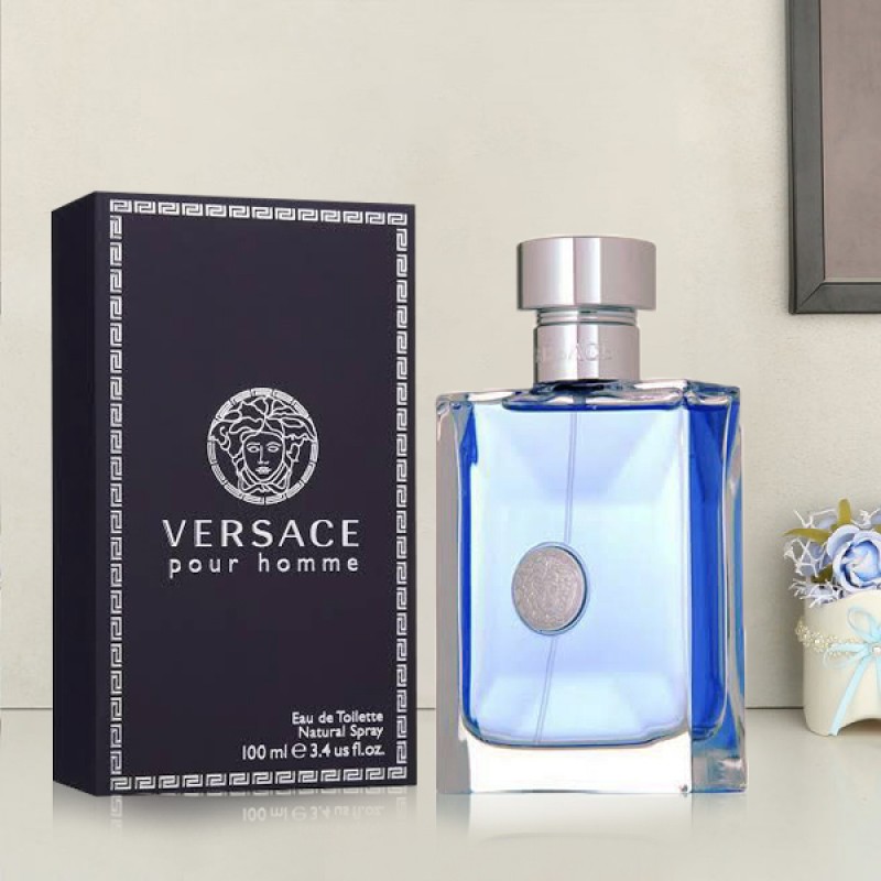 VERSACE Pour Homme Perfume