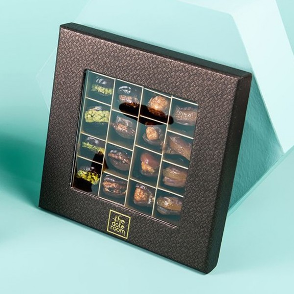 Leatherette Box Large Assorted Dates