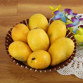 A Basket consisting of 2 Kg mangoes